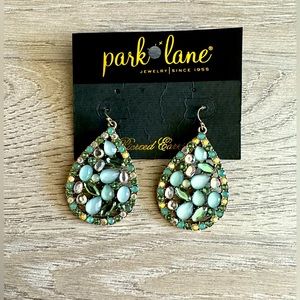 Parklane teardrop earrings